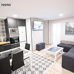 6 Habitaciones, Completo En Pleno Centro *